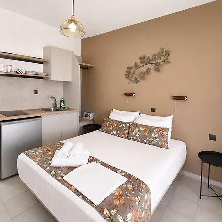 Aparthotel H Stella & 3*